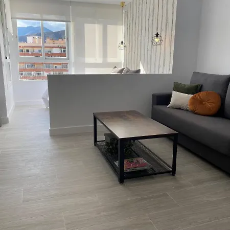 Апартаменты Carmen'S Cozy Apartment Торремолинос