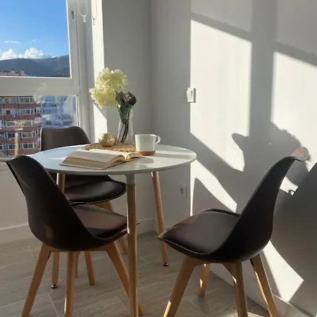 Carmen'S Cozy Apartment Апартаменты